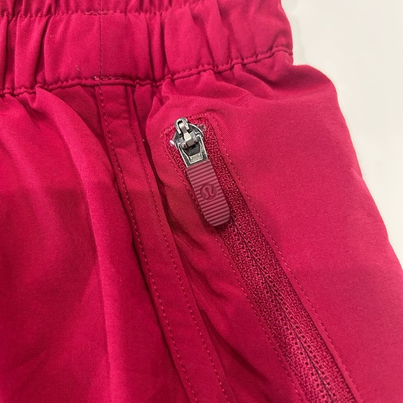 Lululemon Tracker Low-Rise Lined Short 4" - Picture 4 of 9